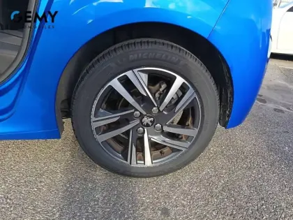 Photo 58 Peugeot 208  PureTech 100 S&S EAT8