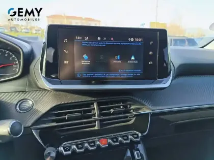 Photo 41 Peugeot 208  PureTech 100 S&S EAT8