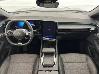 Photo 35 Renault Espace  E-Tech full hybrid 200 GSR2