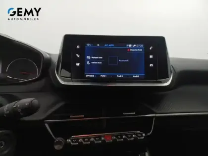 Photo 32 Peugeot 2008  BlueHDi 110 S&S BVM6