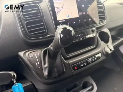 Photo 13 Peugeot Boxer  FGN TOLE 3.5 T D L3H2 140 CH AUT.