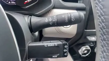 Photo 26 Renault Captur  TCe 140 EDC - 21B