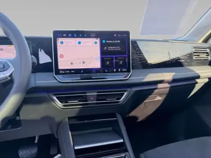 Photo 12 Volkswagen Tiguan  2.0 TDI 150ch DSG7