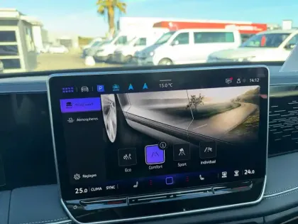 Photo 24 Volkswagen Tiguan  2.0 TDI 150ch DSG7