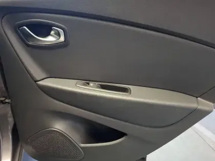 Photo 28 Renault Captur  dCi 110 Energy