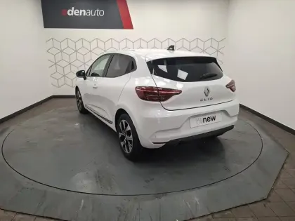 Photo 11 Renault Clio  SOCIETE BLUE DCI 100