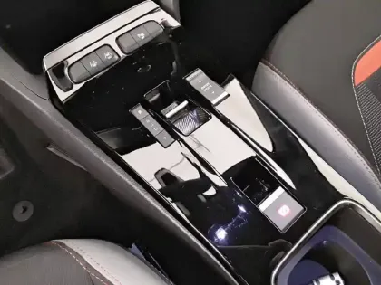 Photo 13 Opel Mokka  Electrique 136 ch & Batterie 50 kWh