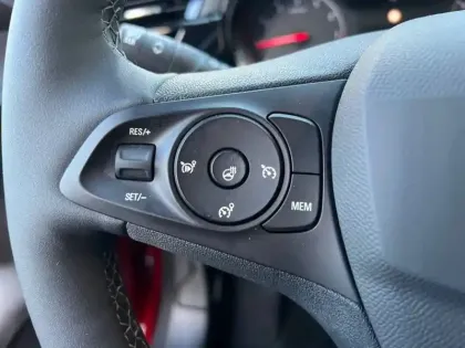 Photo 14 Opel Corsa  1.2 Turbo 100 ch BVM6