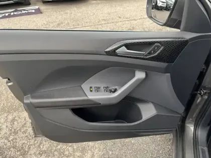 Photo 10 Volkswagen T-cross  1.0 TSI 115 Start/Stop DSG7