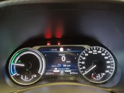 Photo 33 Nissan Juke  HYBRID 143