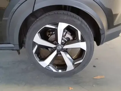 Photo 54 Nissan Juke  HYBRID 143