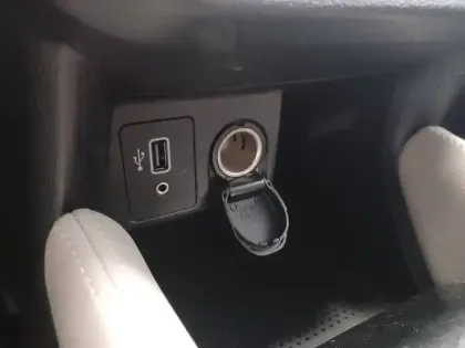 Photo 40 Nissan Micra  IG-T 100 Xtronic