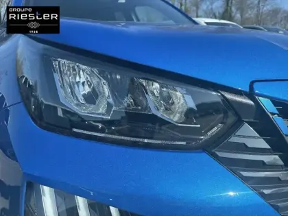 Photo 57 Peugeot 2008  Electrique 50 kWh 136 ch