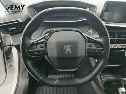 Photo 12 Peugeot 208  Electrique 50 kWh 136ch