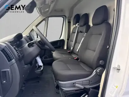 Photo 8 Peugeot Boxer  FGN TOLE 3.5 T D L3H2 140 CH AUT.