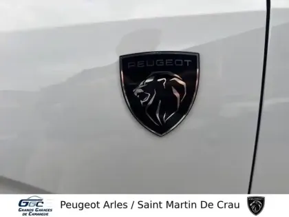 Photo 80 Peugeot 3008  Hybrid 145 e-DCS6