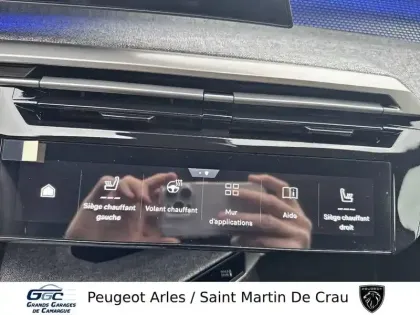 Photo 24 Peugeot 3008  Hybrid 145 e-DCS6