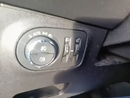 Photo 19 Opel Corsa  1.4 90 ch