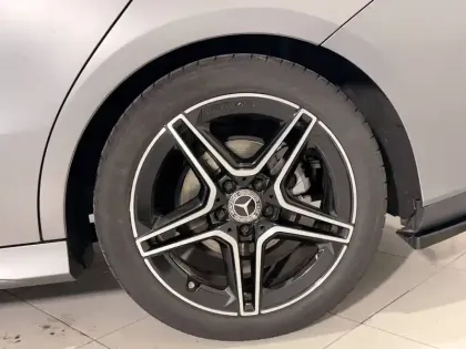 Photo 10 Mercedes CLA  Coupé 180 d 8G-DCT