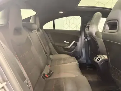 Photo 25 Mercedes CLA  Coupé 180 d 8G-DCT