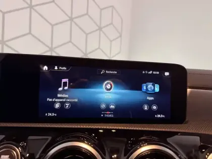 Photo 14 Mercedes CLA  Coupé 180 d 8G-DCT