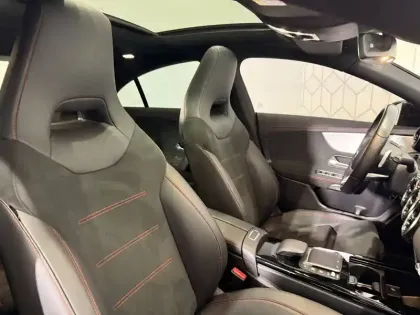 Photo 26 Mercedes CLA  Coupé 180 d 8G-DCT