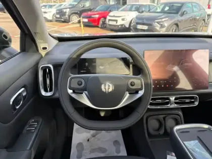 Photo 8 Leapmotor B10  BEV 67.1 kWh - 160 kW