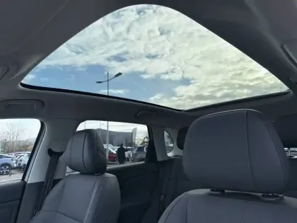 Photo 24 Leapmotor B10  BEV 67.1 kWh - 160 kW