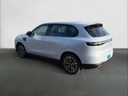 Photo 6 Leapmotor B10  BEV 67.1 kWh - 160 kW