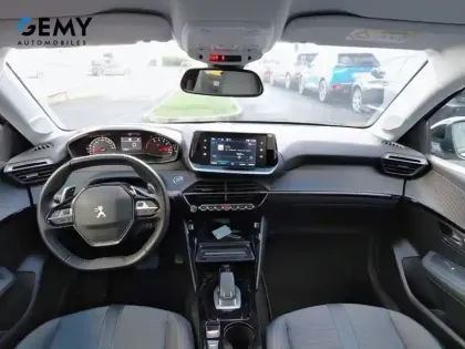 Photo 7 Peugeot 208  PureTech 100 S&S EAT8