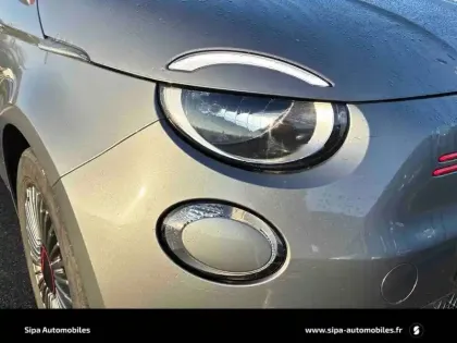 Photo 31 Fiat 500  e 95 ch