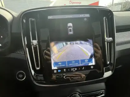 Photo 27 Volvo Xc40  B3 163 ch DCT7