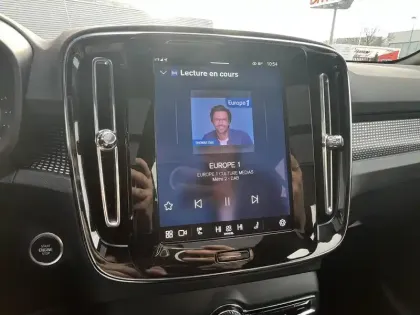 Photo 21 Volvo Xc40  B3 163 ch DCT7