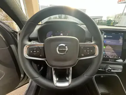 Photo 16 Volvo Xc40  B3 163 ch DCT7