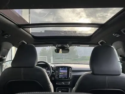 Photo 10 Volvo Xc40  B3 163 ch DCT7