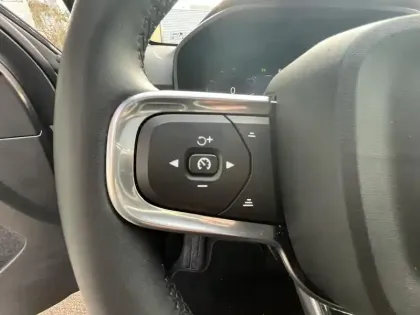 Photo 17 Volvo Xc40  B3 163 ch DCT7