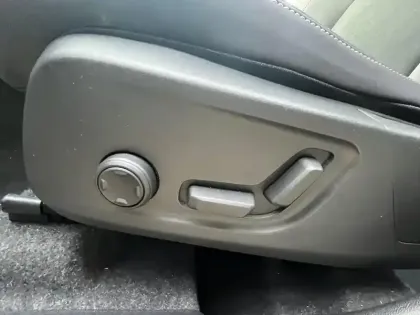 Photo 14 Volvo Xc40  B3 163 ch DCT7