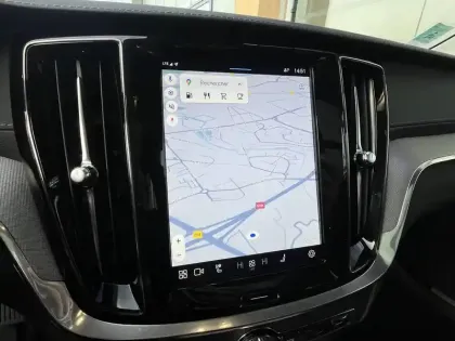 Photo 22 Volvo V60 Gén. II Ph1 NG2 Ultra Style Dark 5