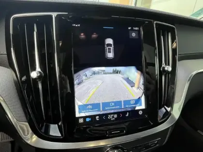 Photo 25 Volvo V60 Gén. II Ph1 NG2 Ultra Style Dark 5