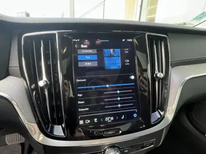 Photo 30 Volvo V60 Gén. II Ph1 NG2 Ultra Style Dark 5