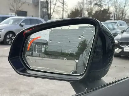 Photo 34 Volvo V60 Gén. II Ph1 NG2 Ultra Style Dark 5