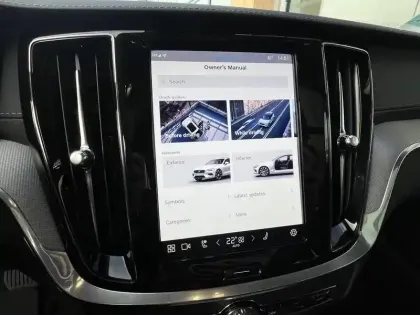 Photo 27 Volvo V60 Gén. II Ph1 NG2 Ultra Style Dark 5