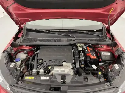 Photo 41 Peugeot 2008  PureTech 130 S&S EAT8