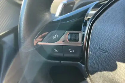 Photo 14 Peugeot 2008  PureTech 130 S&S EAT8