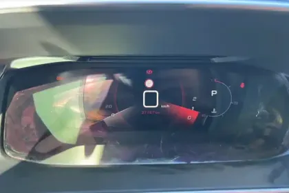 Photo 12 Peugeot 2008  PureTech 130 S&S EAT8