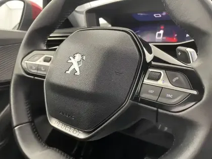 Photo 49 Peugeot 2008  PureTech 130 S&S EAT8