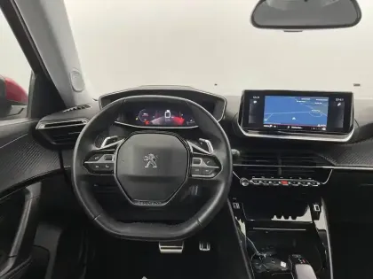 Photo 42 Peugeot 2008  PureTech 130 S&S EAT8