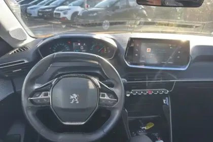 Photo 43 Peugeot 208 Gén. II Ph1 NG Active 5