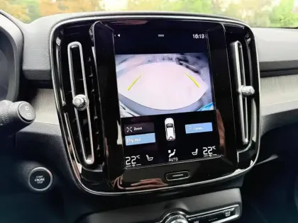 Photo 5 Volvo Xc40  T4 Recharge 129+82 ch DCT7