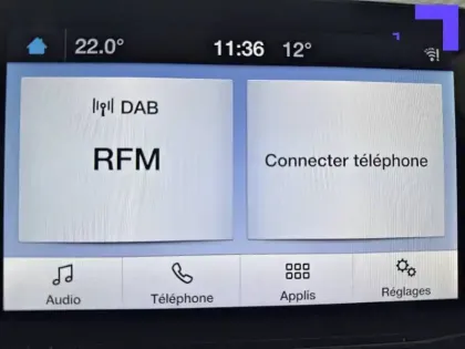 Photo 8 Ford Fiesta  1.0 EcoBoost 125 ch S&S mHEV Powershift